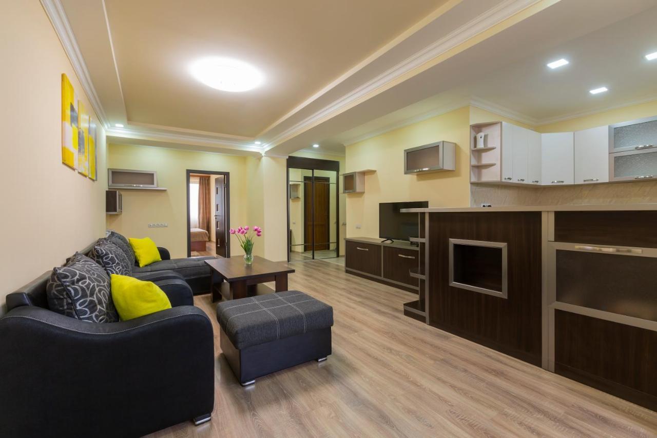 Umba Apartment N5 - Balcony And Mount Ararat View Yerevan Exterior foto